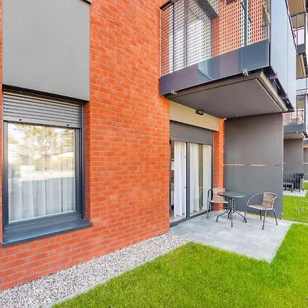 9 O2 Olimpijska 2 Z Sauna ميلنو